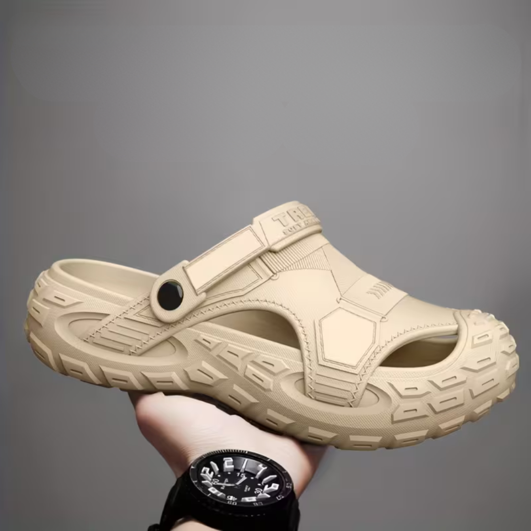 Kaelin | Lightweight Outdoor Comfort Clogs