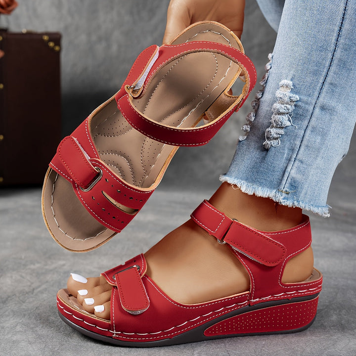 Norah | Women’s Comfort Walking Sandals