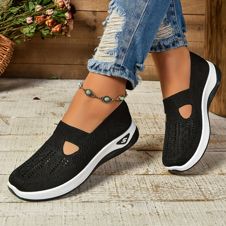 Lyra | Women’s Slip On Walking Sneakers