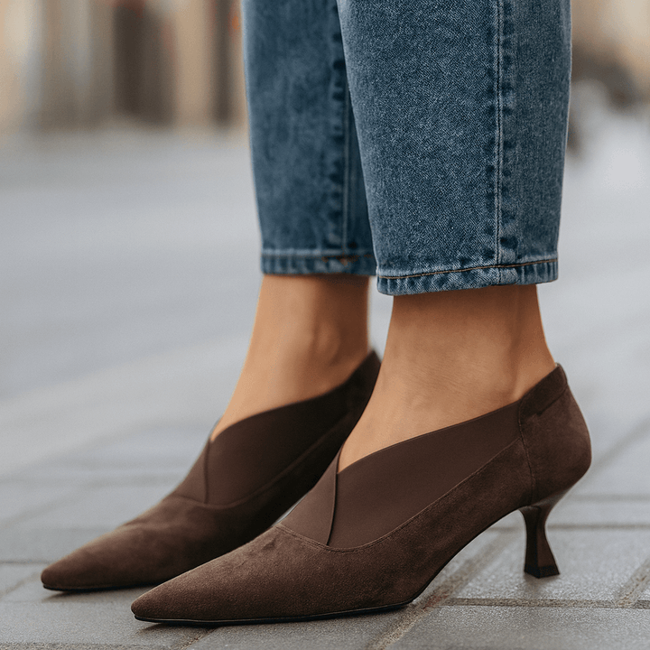 Virelle | Elegant Pointed Heel Pumps
