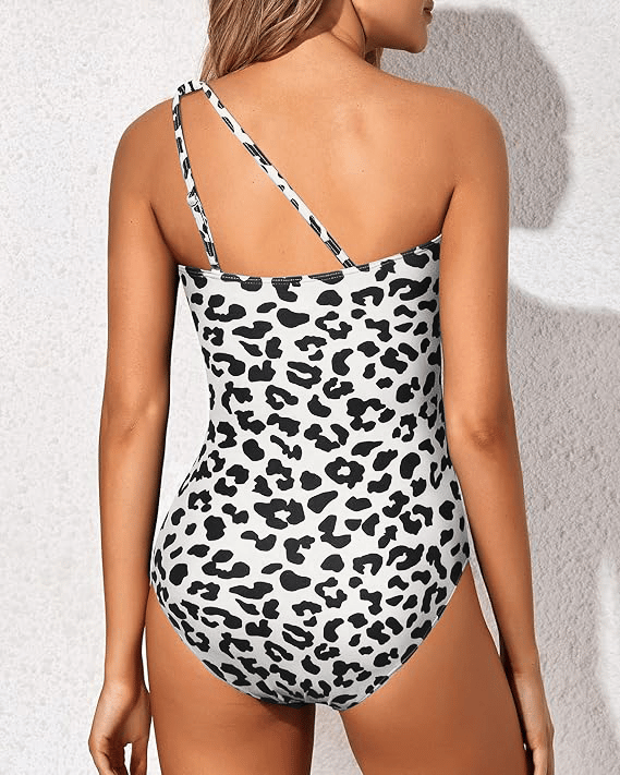 Maris | Elegant Ruched One-Piece Swimsuit