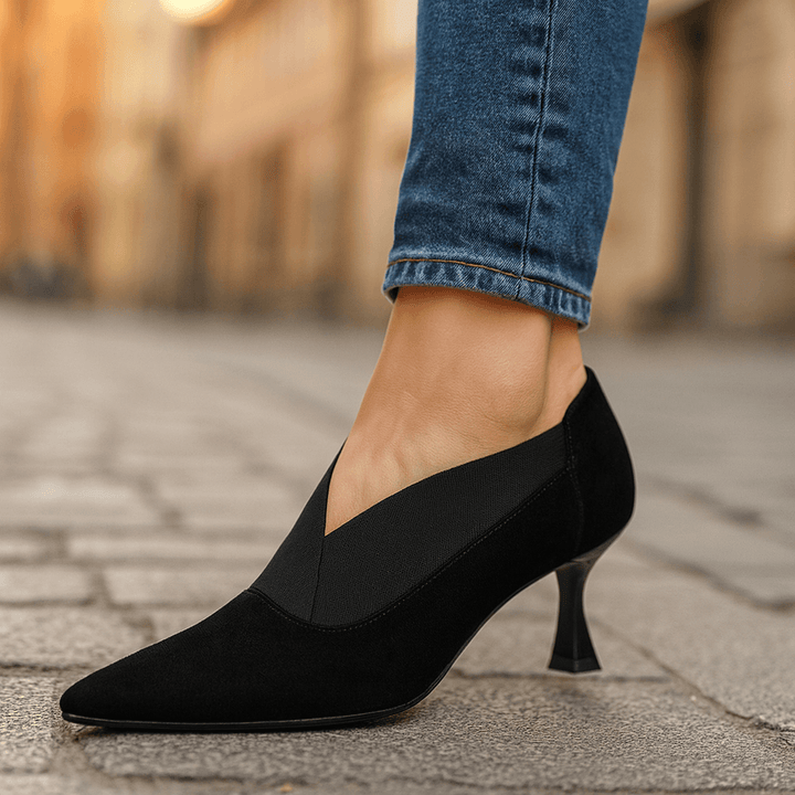 Virelle | Elegant Pointed Heel Pumps