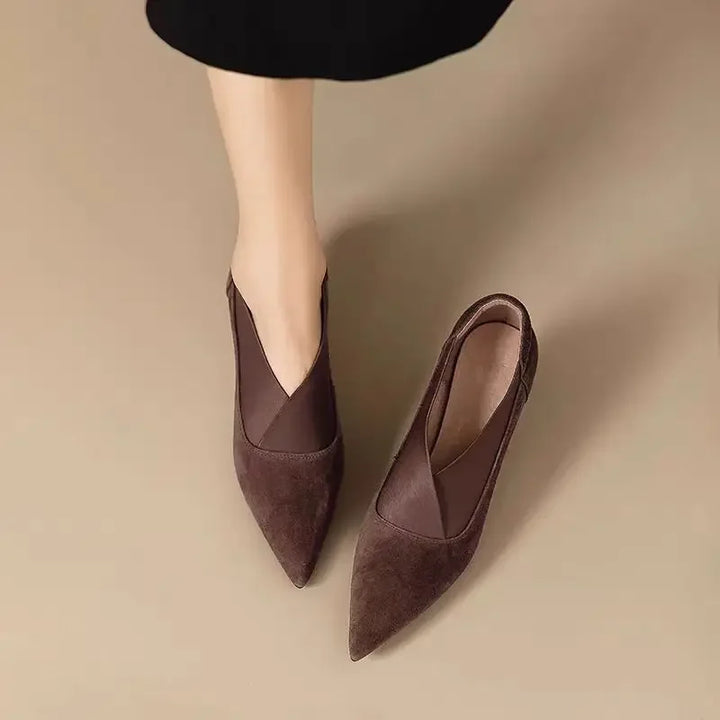 Virelle | Elegant Pointed Heel Pumps