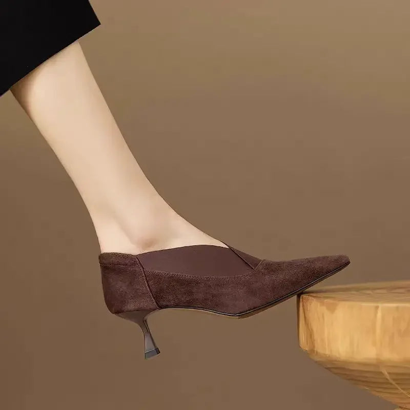 Virelle | Elegant Pointed Heel Pumps