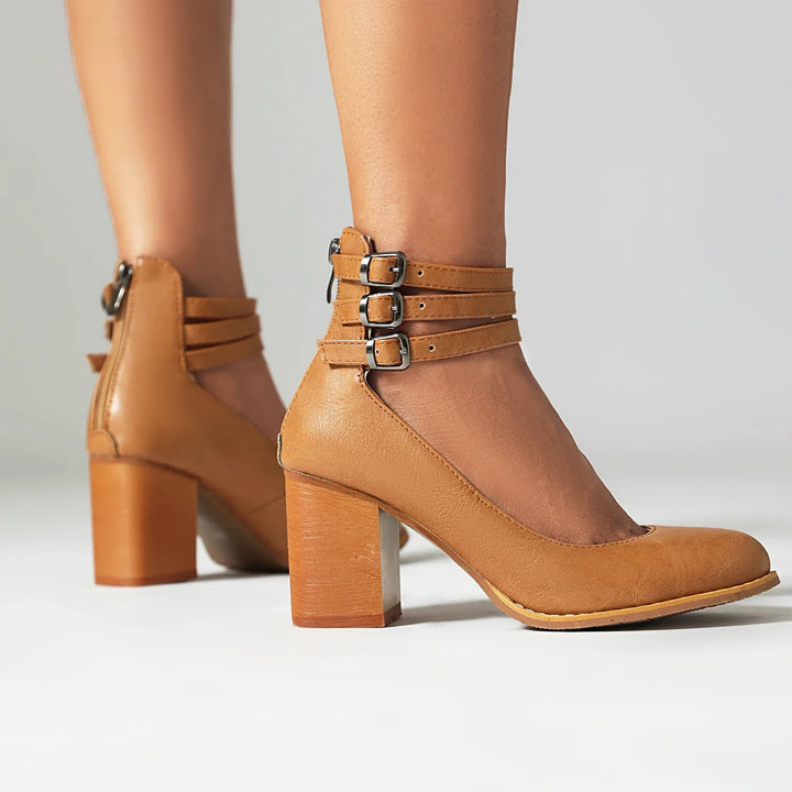 Averia | Women’s Strappy Block Heel Pumps