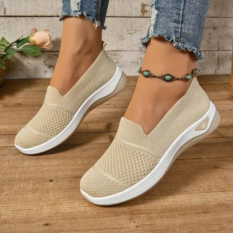 Ravelle | Women’s Slip-On Walking Shoes