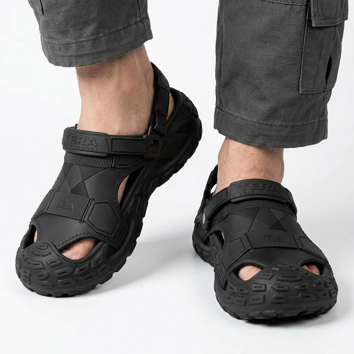 Kaelin | Lightweight Outdoor Comfort Clogs