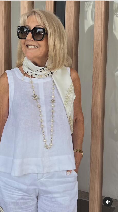 Annalise | Elegant Sleeveless Two-Piece Set