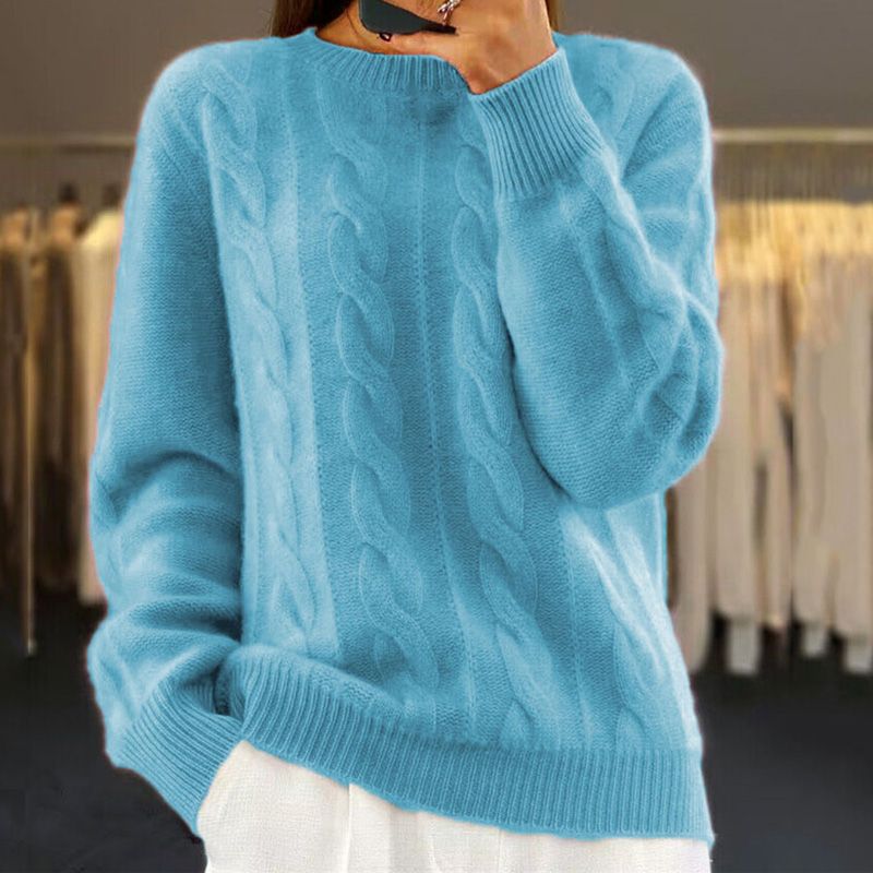 Alora | Classic Cable-Knit Sweater