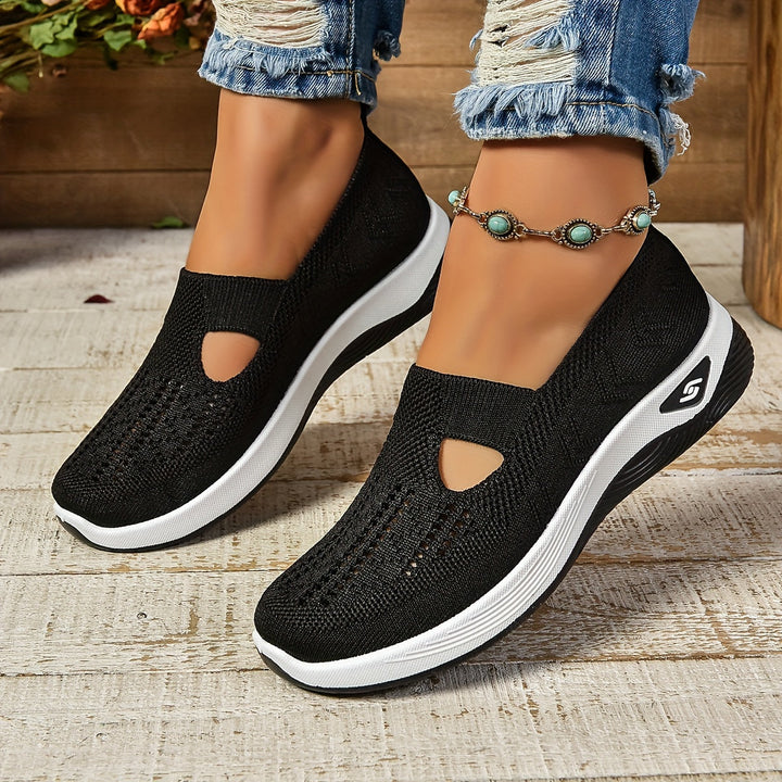 Lyra | Women’s Slip On Walking Sneakers